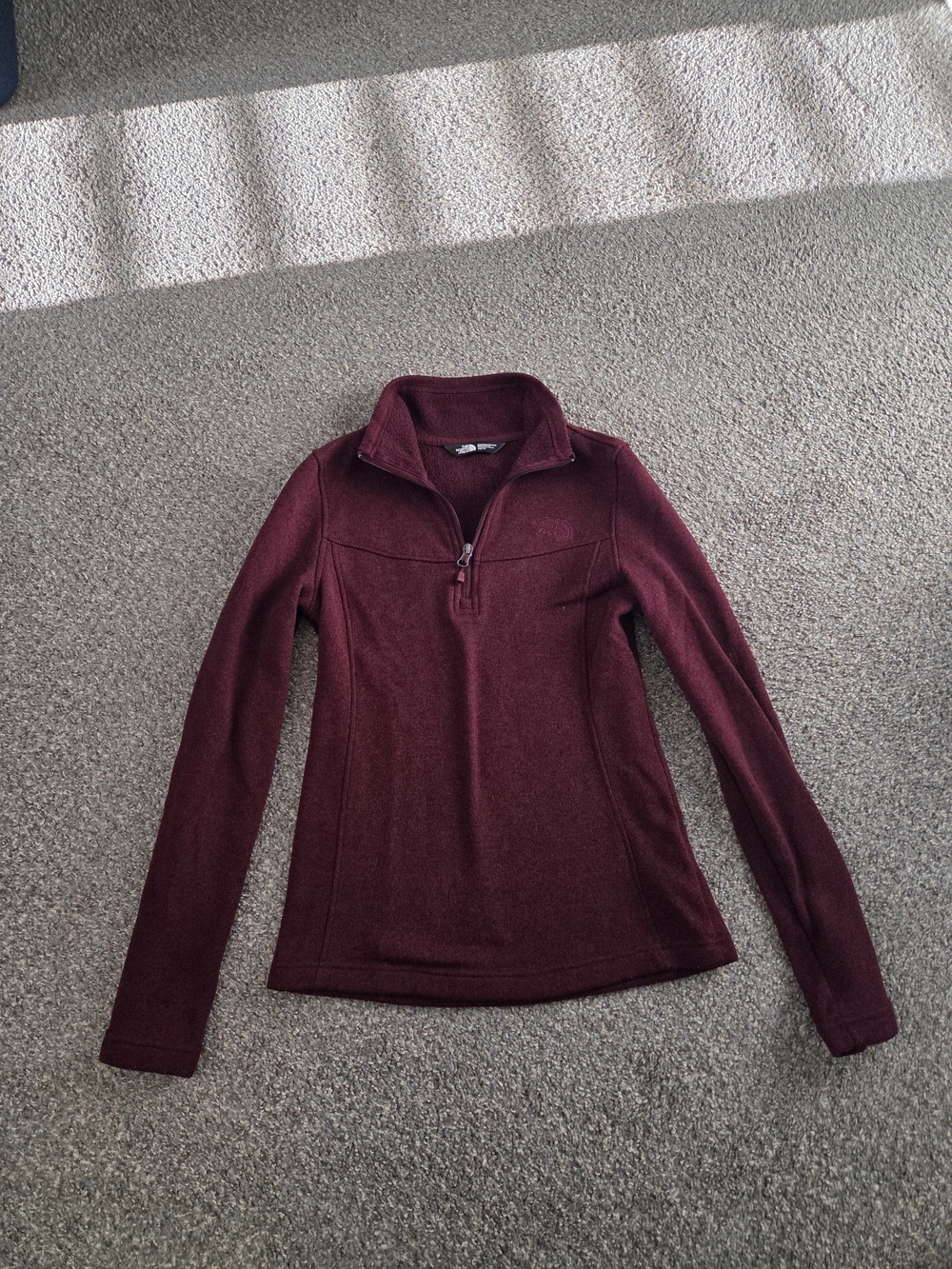 The North Face Women's Burgundy Half-Zip Fleece Pullover